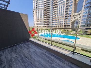 NİDAPARK GAYRİMENKUL'DEN OFİS KULLANIMINA UYGUN HAVUZ MANZARALI 2+1